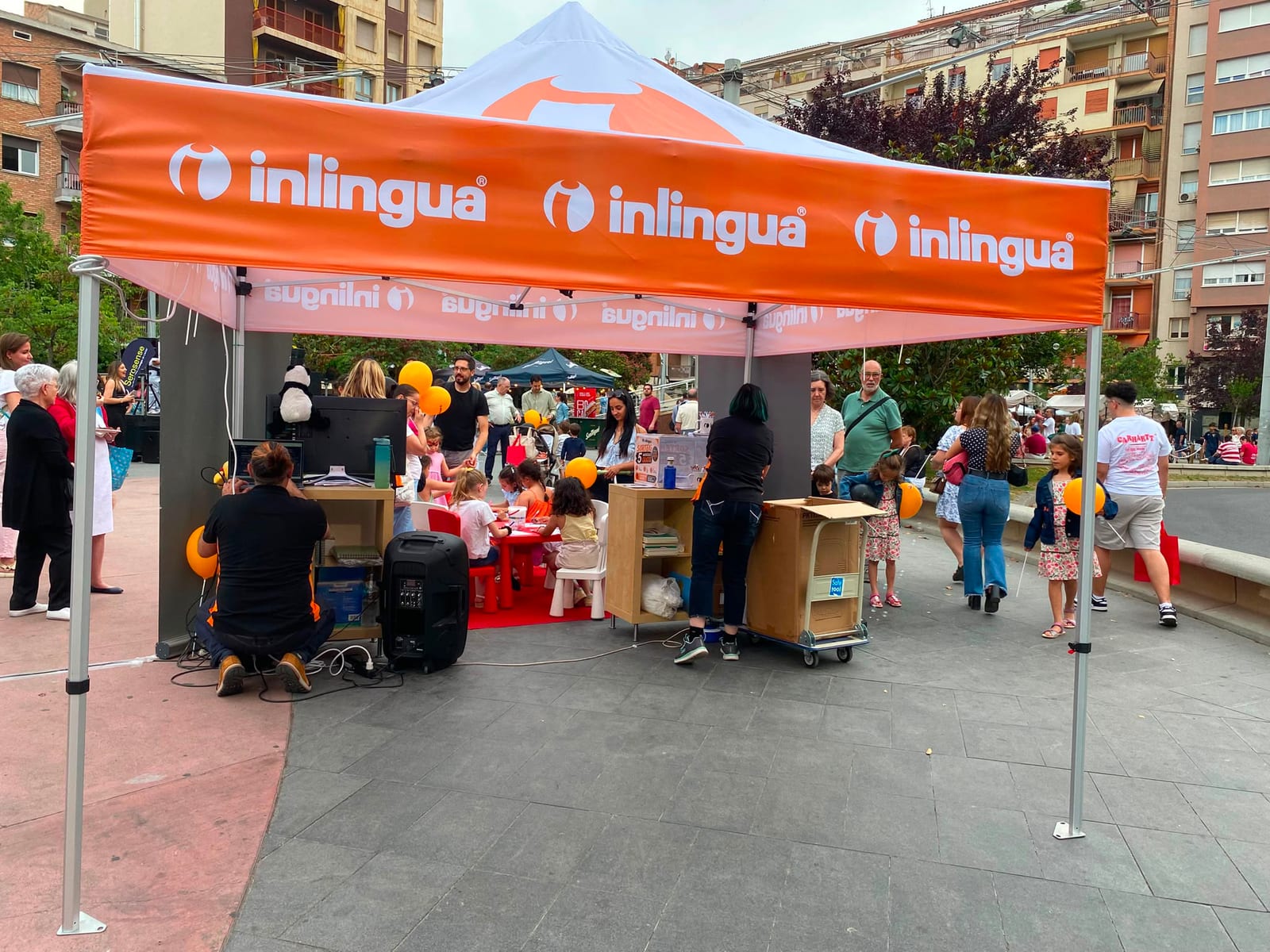 inlingua al carrer